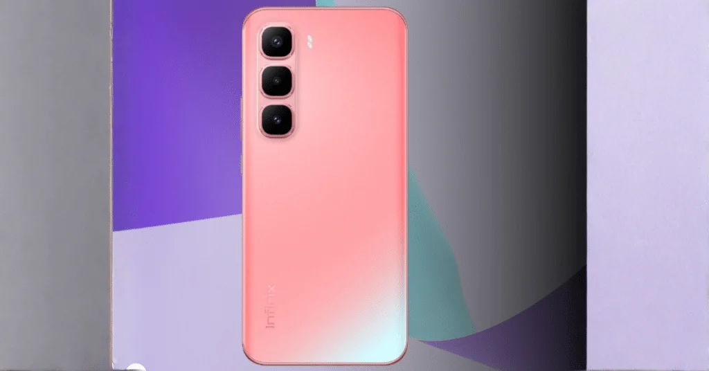 סמארטפון Infinix Hot 60 בגוון ורוד עם שלוש מצלמות, מוצג על רקע גיאומטרי מודרני