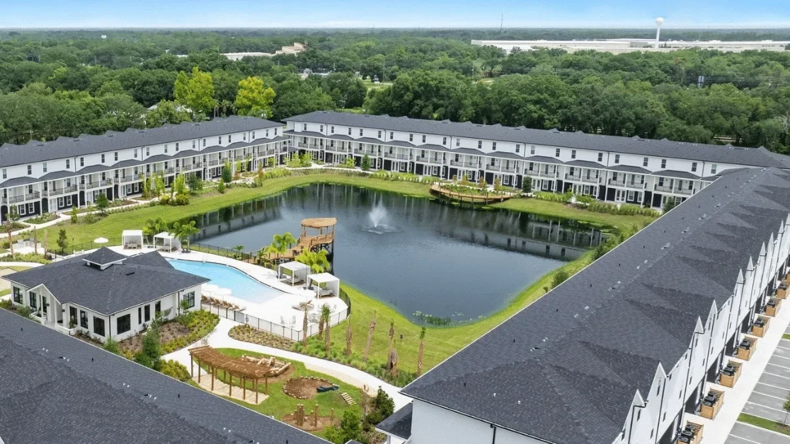 לאחר ירידת הריבית בארה״ב: העיר הכי צומחת בפלורידה מציעה לישראלים הזדמנות חסרת תקדים