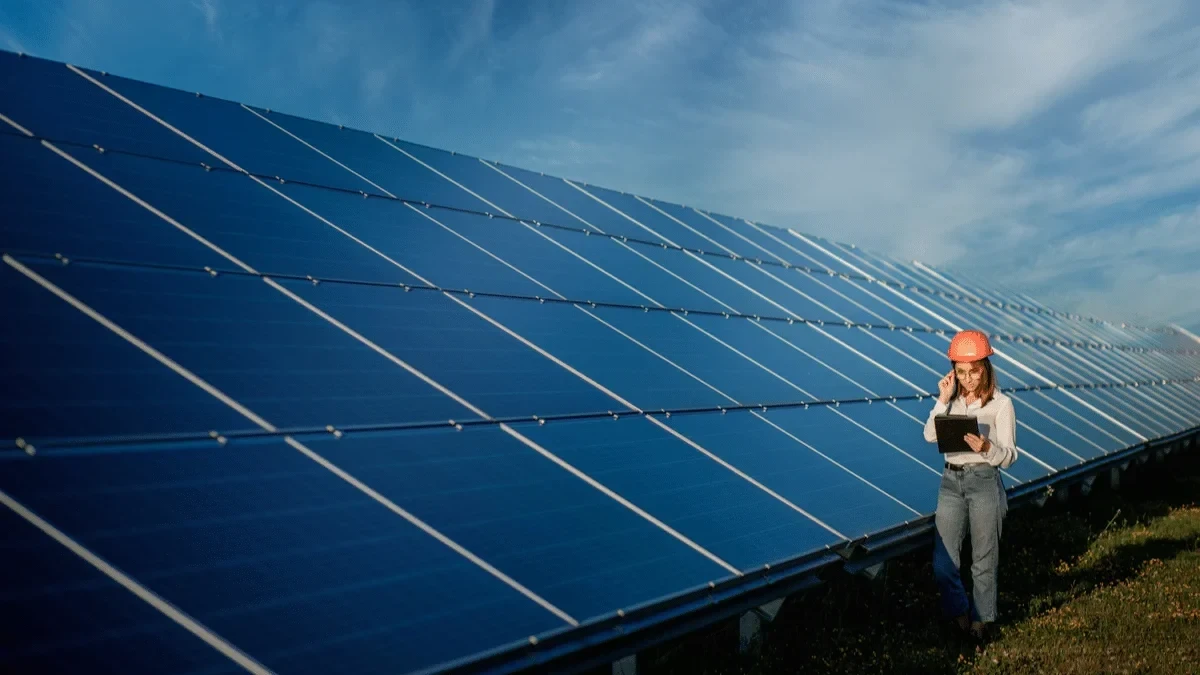 אלקטרה מיזוג אויר נכנסת לתחום הסולאר: ממשיכים את המהפכה הירוקה